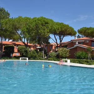  Apartment Villaggio Euro Club
